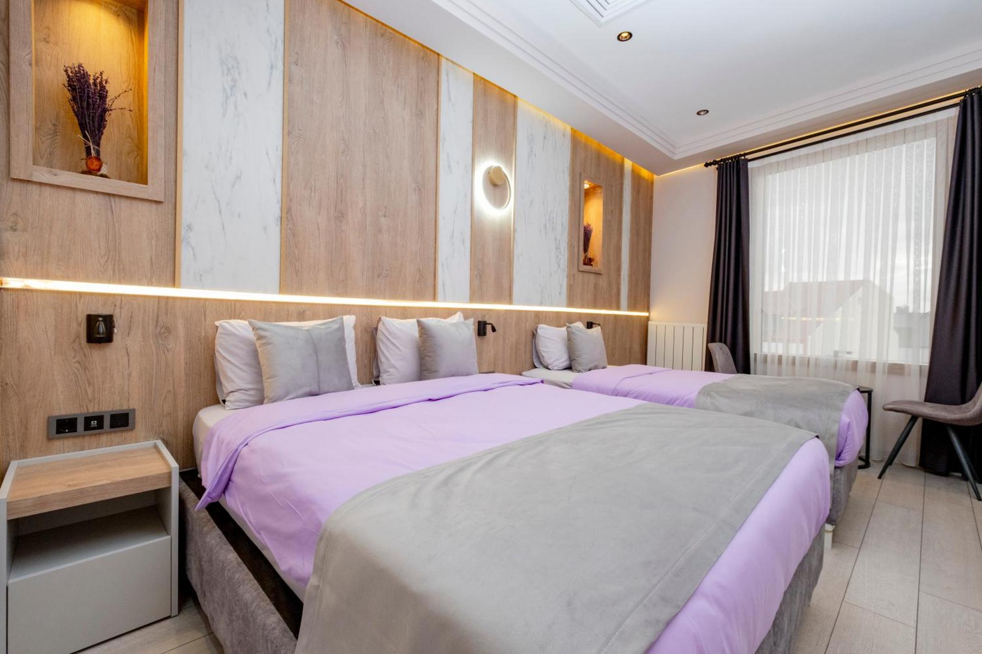 Lavender Airport Hotel Arnavutkoy Kültér fotó