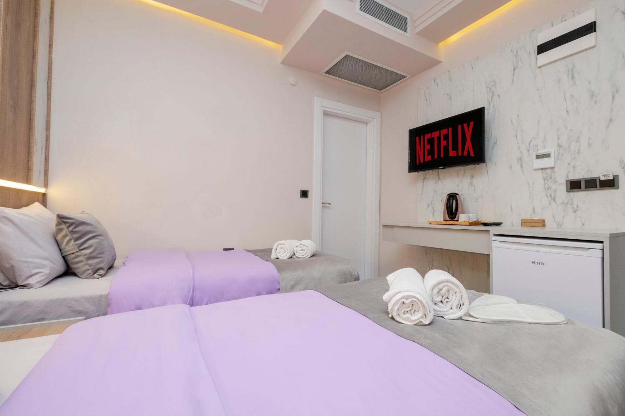 Lavender Airport Hotel Arnavutkoy Kültér fotó