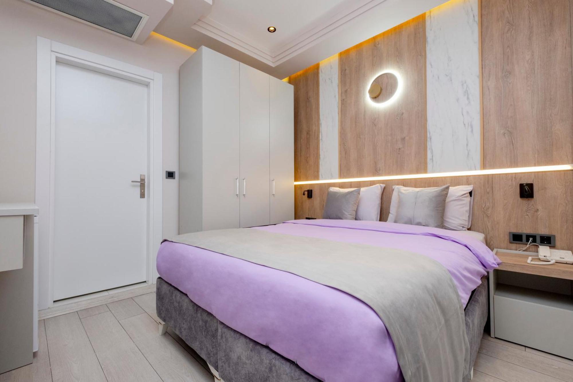 Lavender Airport Hotel Arnavutkoy Kültér fotó