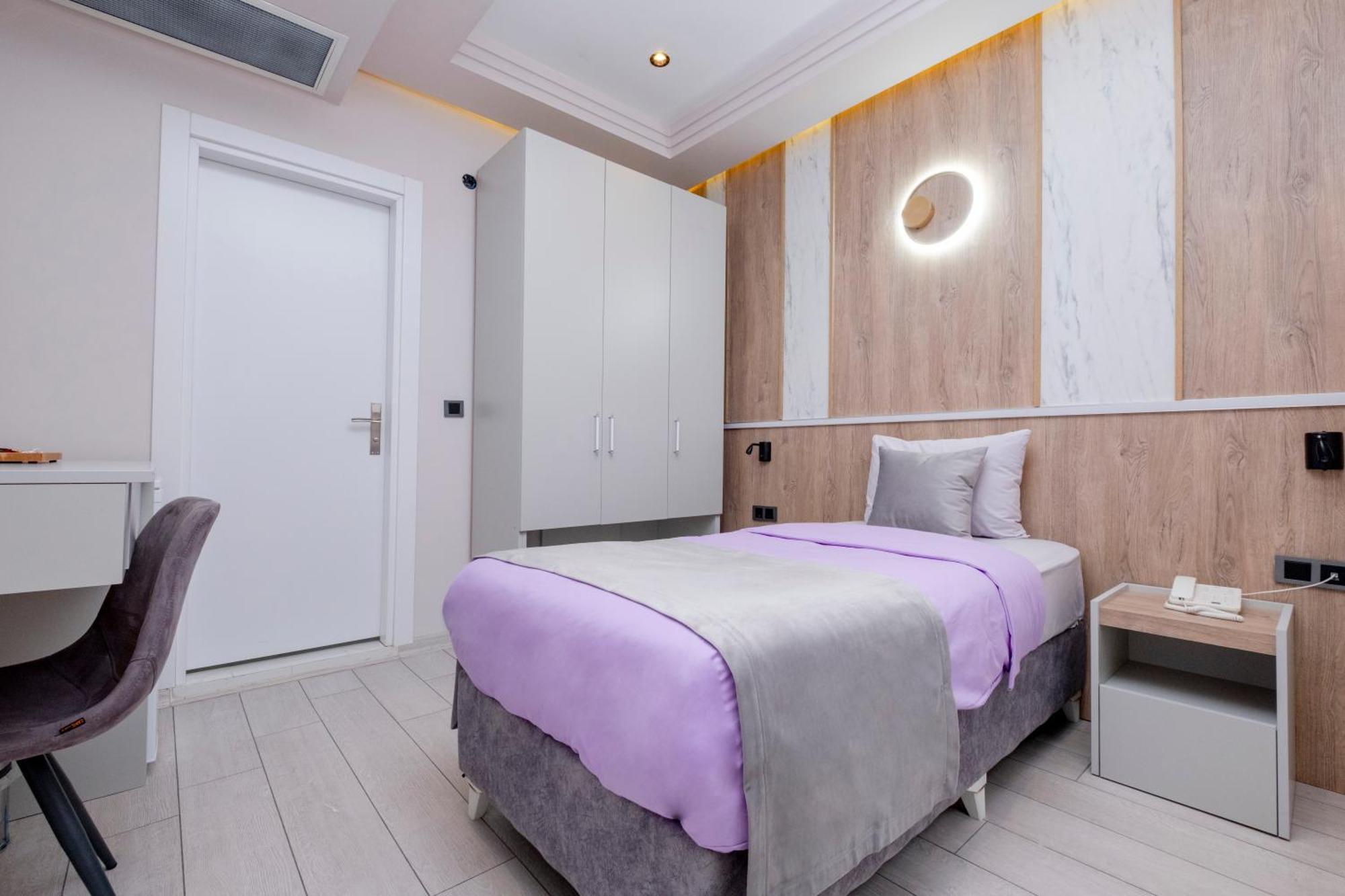 Lavender Airport Hotel Arnavutkoy Kültér fotó